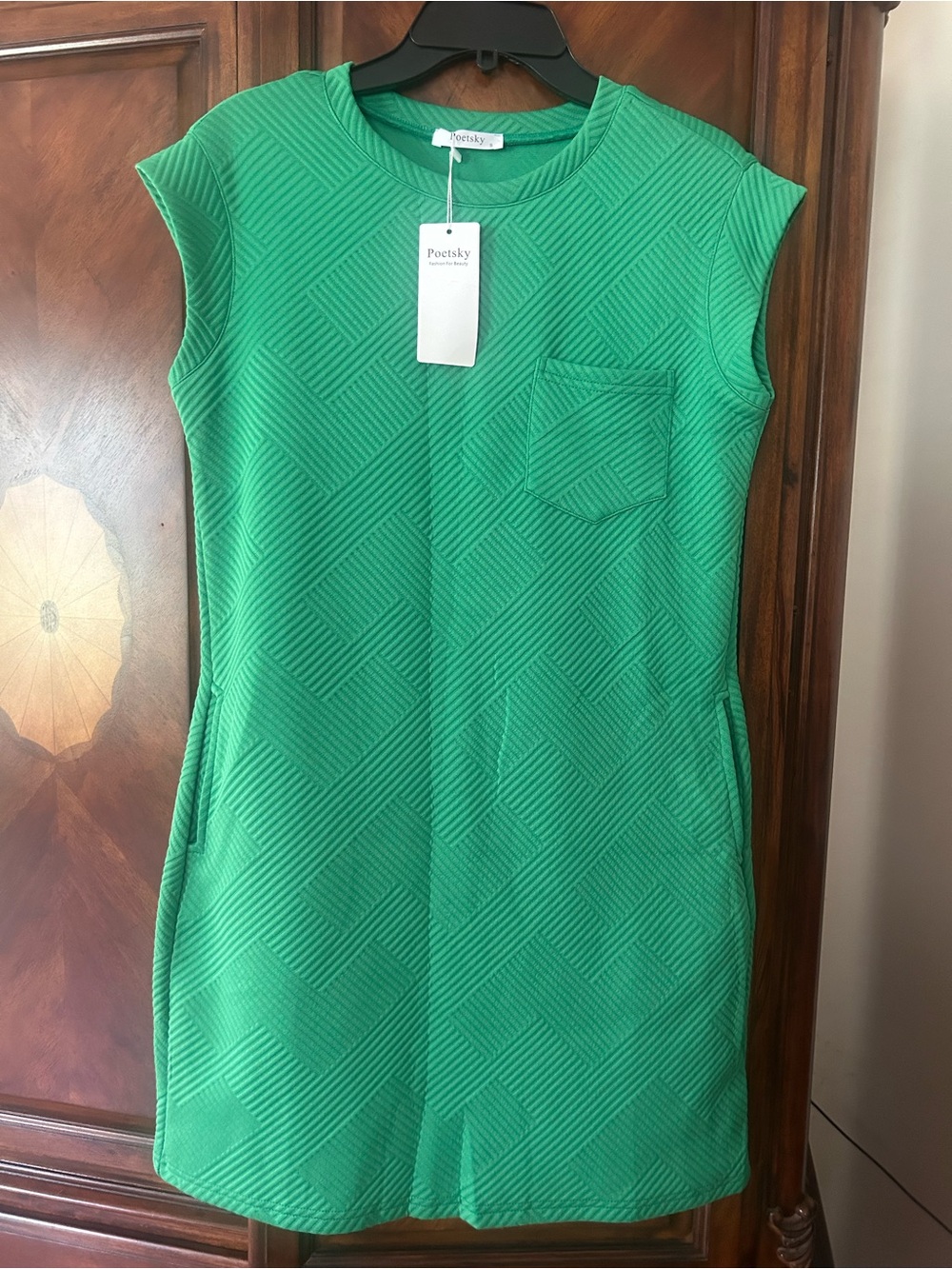 Green Textured Cap-Sleeve Shift Dress